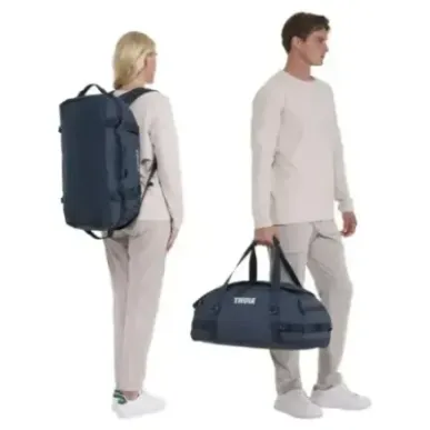 Thule 5590 Chasm 40L duffel bag darkest blue