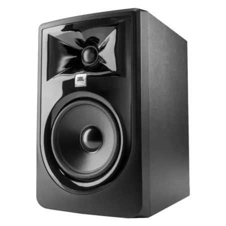JBL 305P MkII - 2-way active studio monitor, 82 W (black)