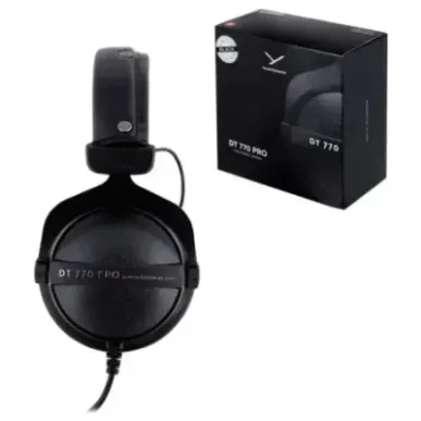 Beyerdynamic DT 770 Pro Black Limited Edition - closed studio headphones