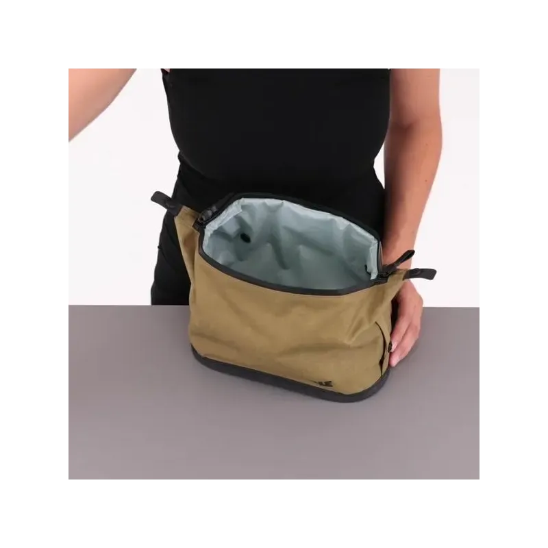 Thule 5437 Aion Toiletry Bag Black