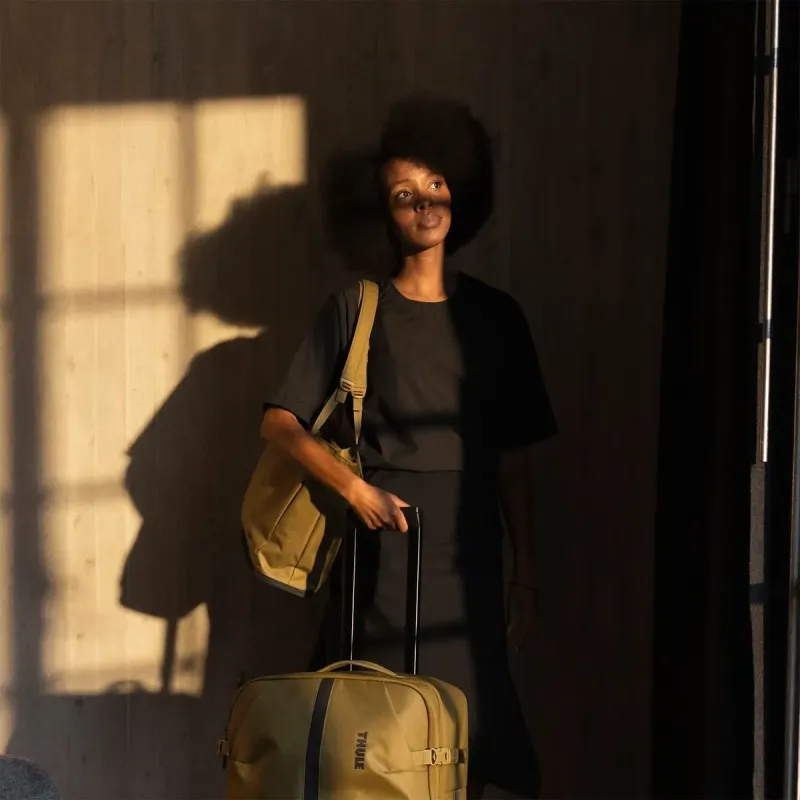 Thule 5229 Aion Tote Bag Black