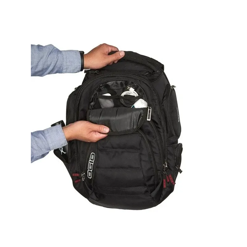 OGIO BACKPACK GAMBIT BLACK P/N: 111072_03