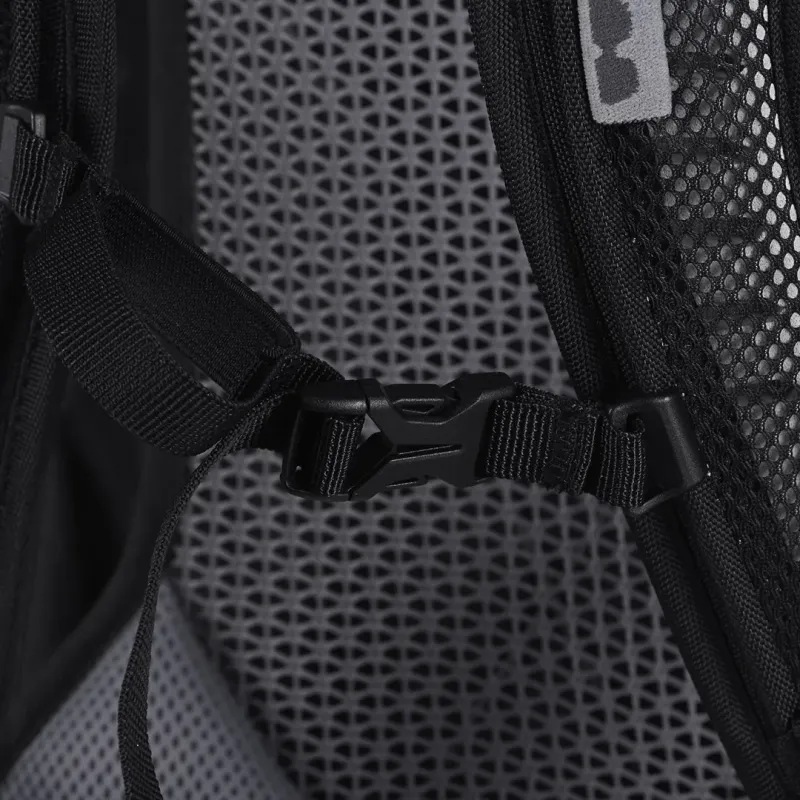 DEUTER AC LITE 16 HIKING BACKPACK BLACK