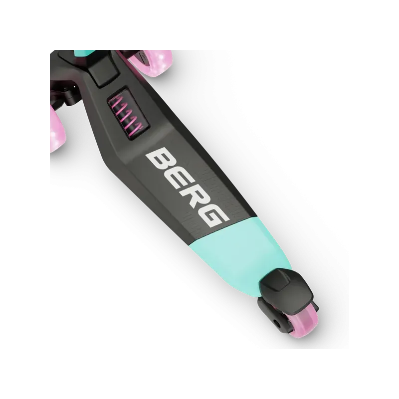 BERG Nexo LED Scooter – Kids 3-Wheel Scooter with LED Front Wheels