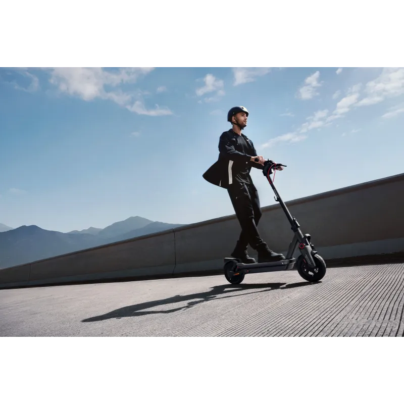Segway MAX G3 E eKickScooter 2000 W Up to 25 km/h 11 " Black