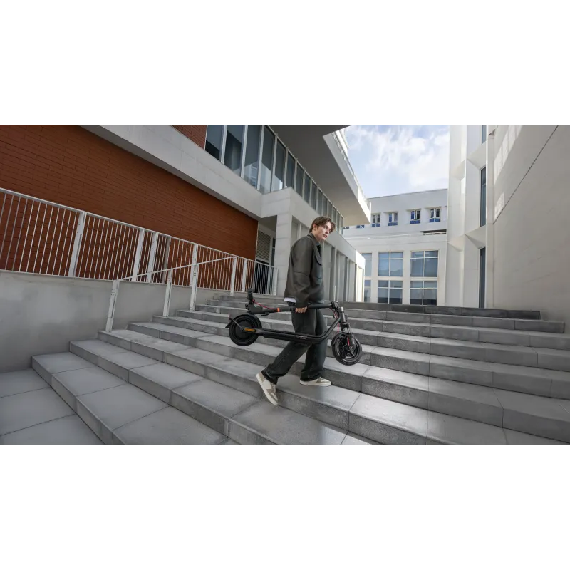 Segway F2 E II eKickScooter 800 W Up to 25 km/h 10 " Black