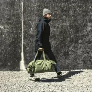 Thule 4998 Chasm Duffel 90L Olivine