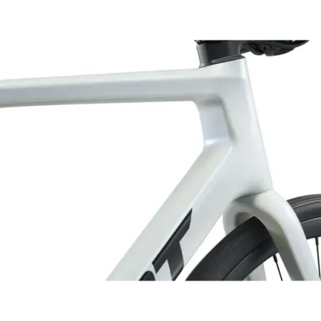 Road bike GIANT TCR Advanced 2 PC (2025) Illusion White (M/L)