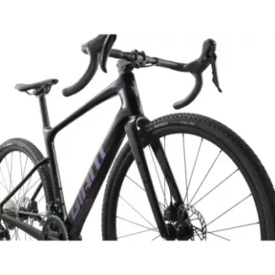 Gravel bike GIANT Revolt Advanced 2 (2025) Carbon (M/L)