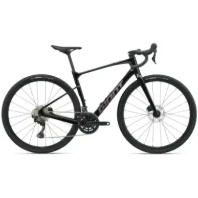 Gravel bike GIANT Revolt Advanced 2 (2025) Carbon (M/L)