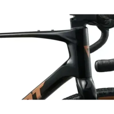 Gravel bike GIANT Revolt Advanced 2 (2026) Carbon (S)