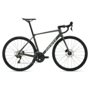 Road bike GIANT TCR Advanced 2 KOM (2026) Stealth Chrome (L)