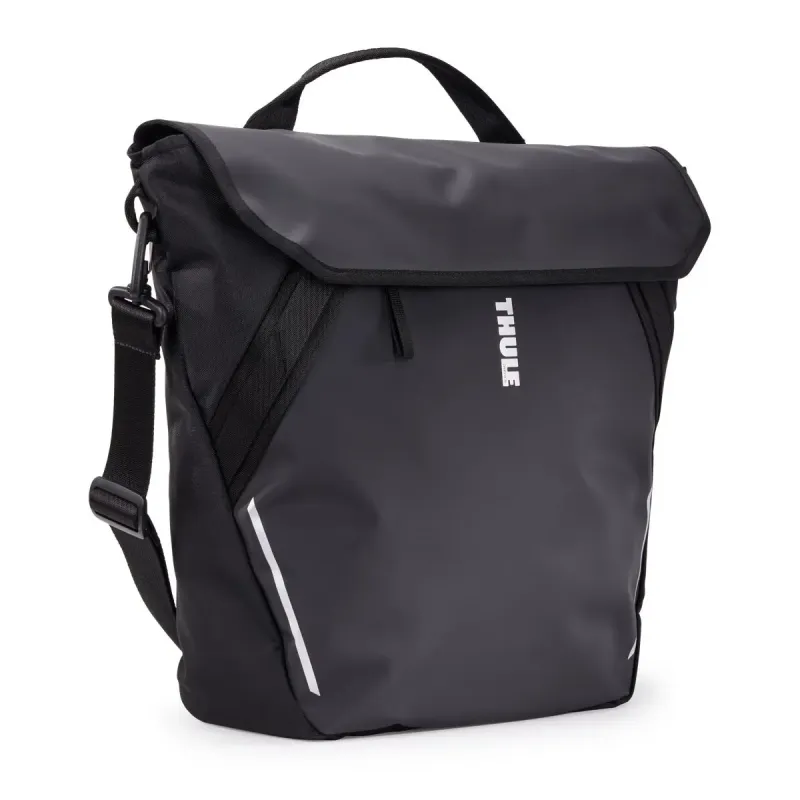Thule 5468 Chasm Courier 22L with InLock Black