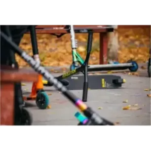 Stunt Scooter Raven Evolution Slick Color