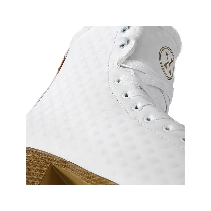 NF14619 S WHITE SIZE. 39 FIGURE ICE SKATES NILS EXTREME