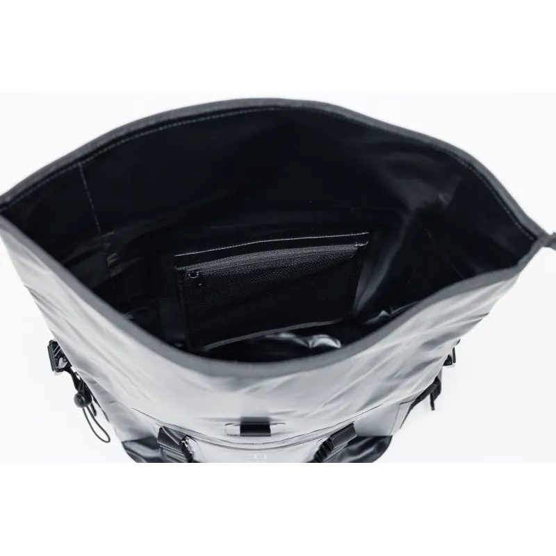 Waterproof Backpack Resono V30 30L Black Waterproof Backpack Resono V30 30L Black