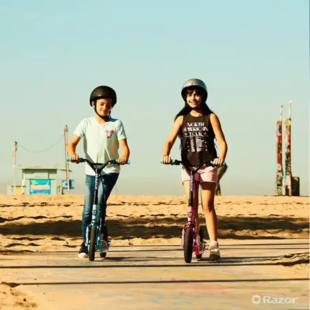 Razor Flashback Scooter, Pink