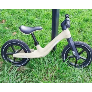 Lightweight Balance Bike Beige (pneumatic tires)