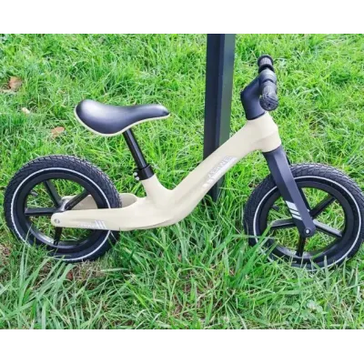 Lightweight Balance Bike Beige (pneumatic tires)