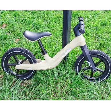 Lightweight Balance Bike Beige (pneumatic tires)